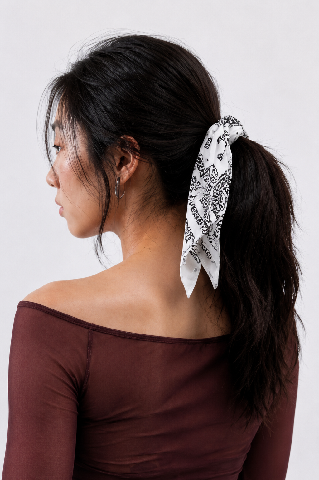 Leg Days Classic White Bandana - Image 5